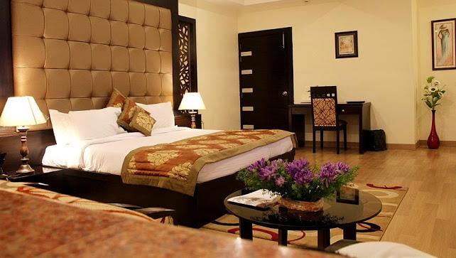 Hotel Softel Plaza